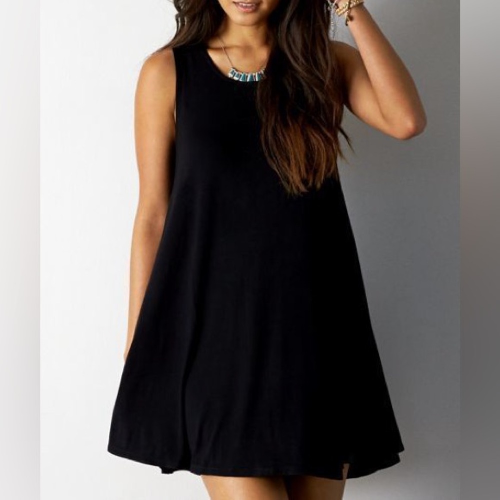 AMERICAN EAGLE BLACK MINI DRESS